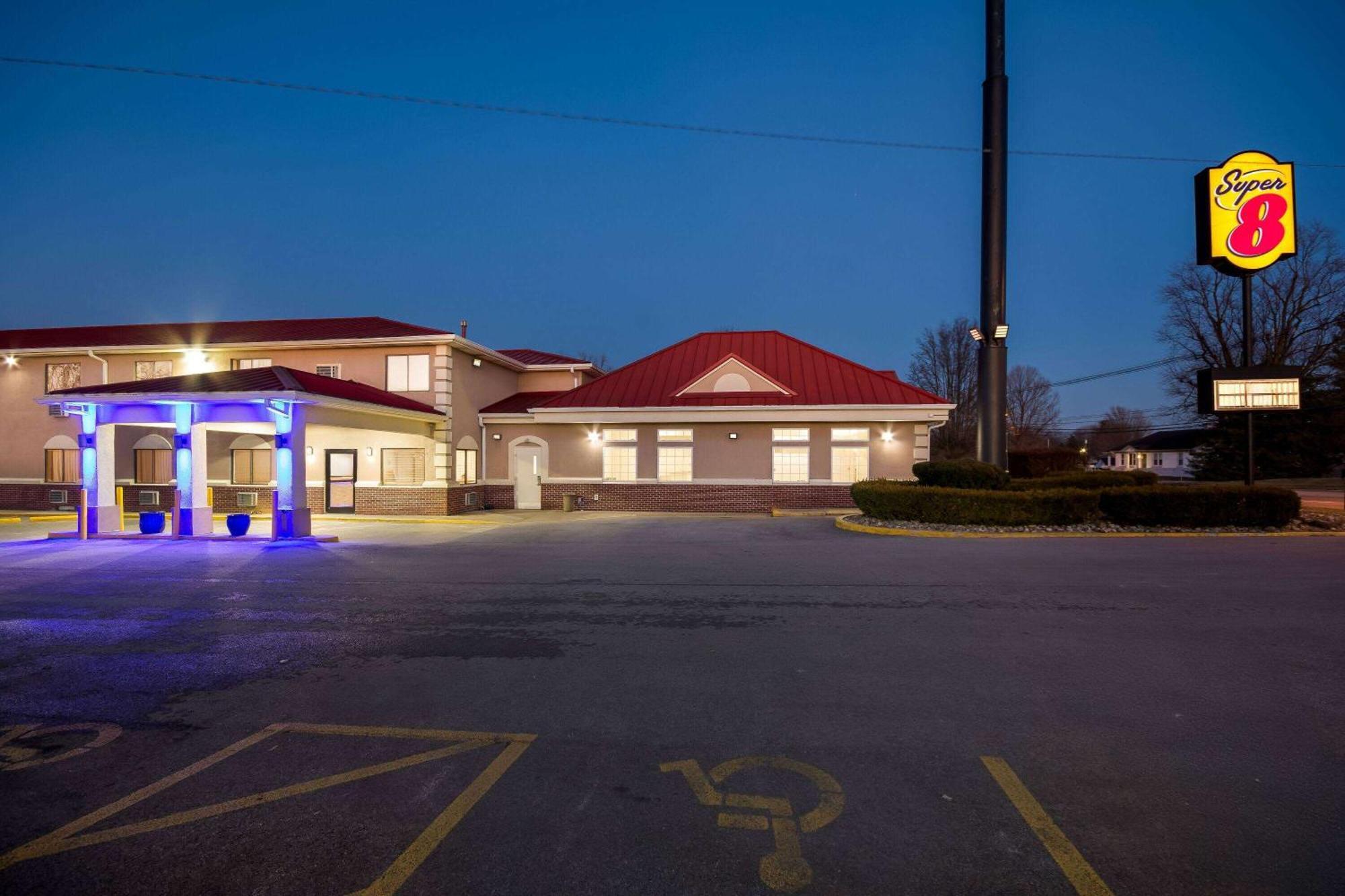 Super 8 By Wyndham Elizabethtown Otel Dış mekan fotoğraf