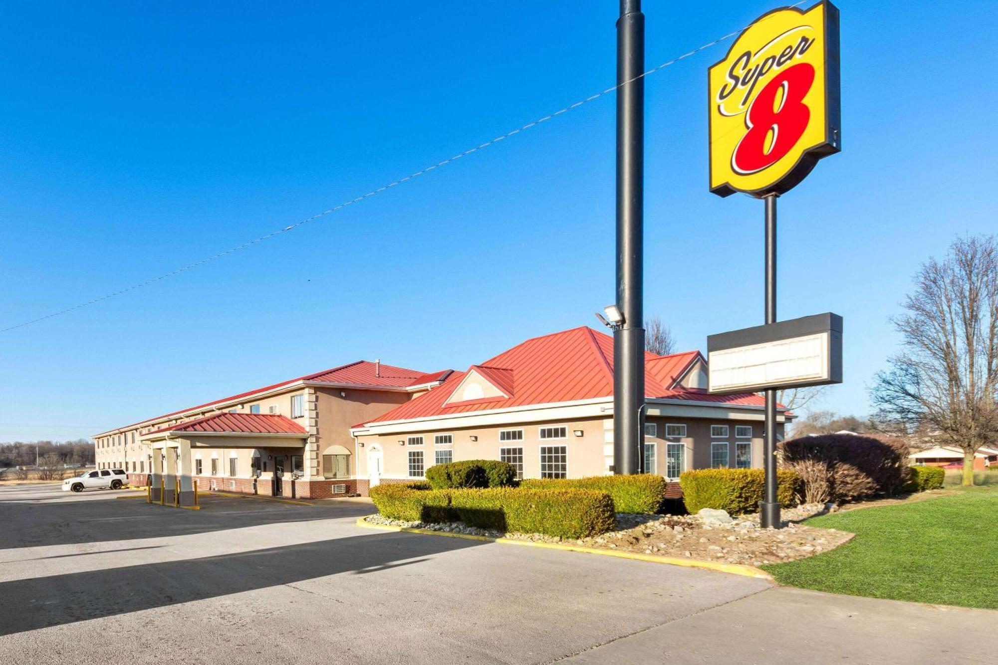Super 8 By Wyndham Elizabethtown Otel Dış mekan fotoğraf